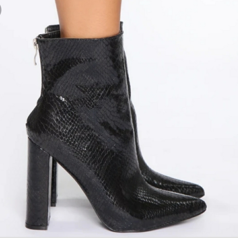 Black Snake Booties